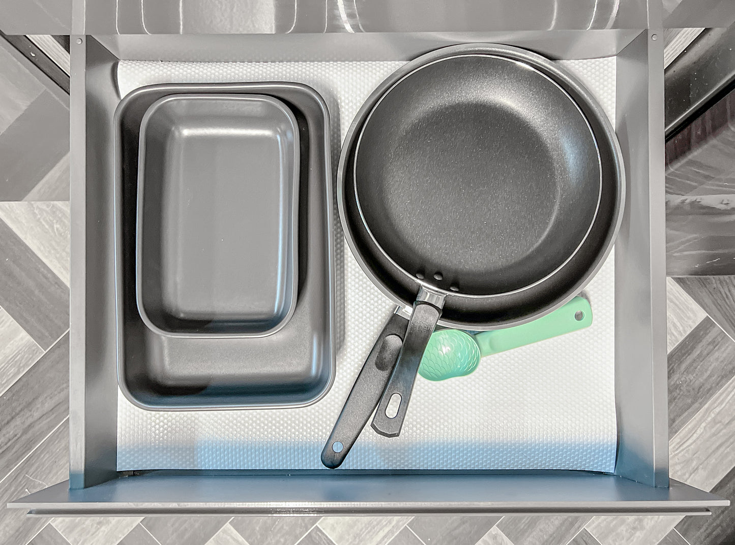 appliances in an airbnb vacation property