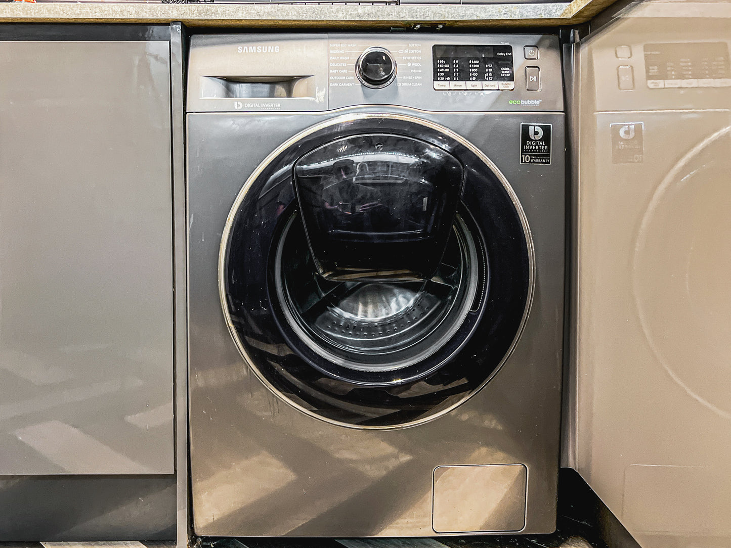 all appliances washing machine in an airbnb property in borugh market london bridge