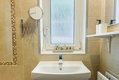 bathroom sink in an airbnb property in borugh market london bridge